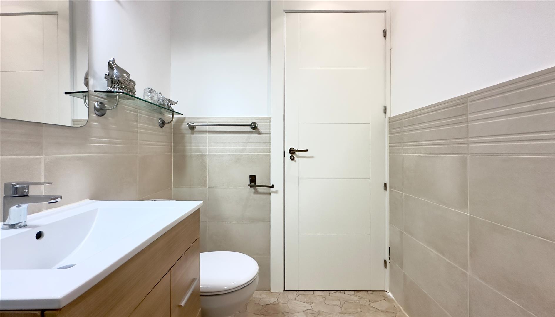 Image of Apartment - 3 Bedrooms - 1 Bathrooms for Sale in Sir William Jackson Grove-Gibraltar, Image 10